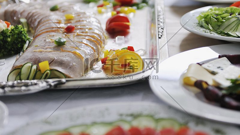 冷链运输成本揭秘：速冻食品行业如何节省物流费用